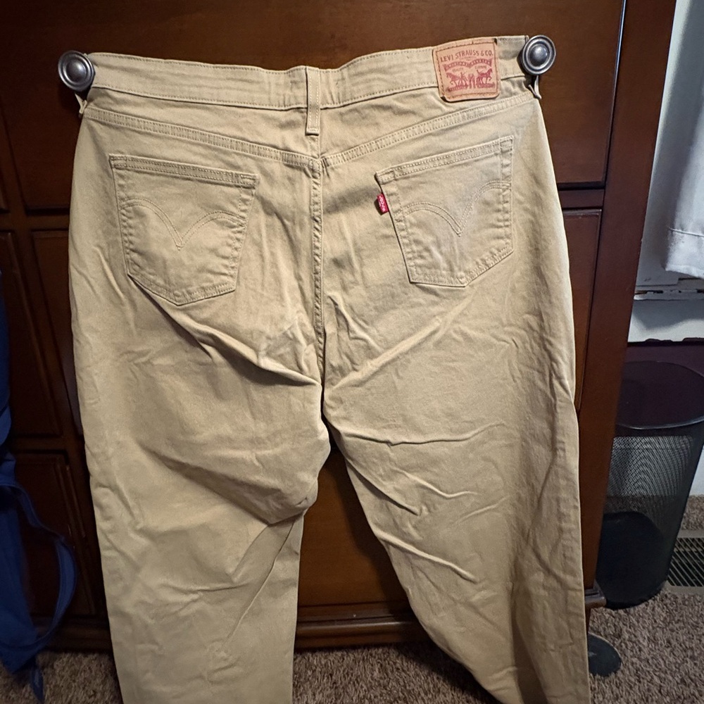 Levi's Tan Boyfriend Jeans